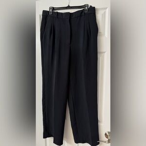 ARITZIA EFFORTLESS PANT Size 12